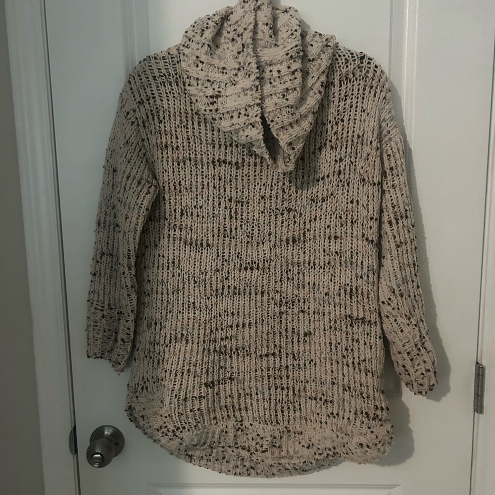 Jessica Simpson knitted sweater